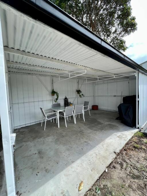 Holiday home Pet Friendly, Family Close To Town *